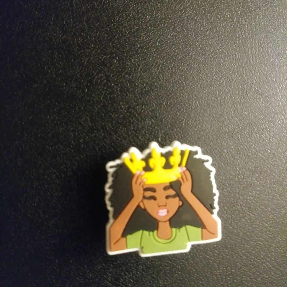 Queen Shoe Charm